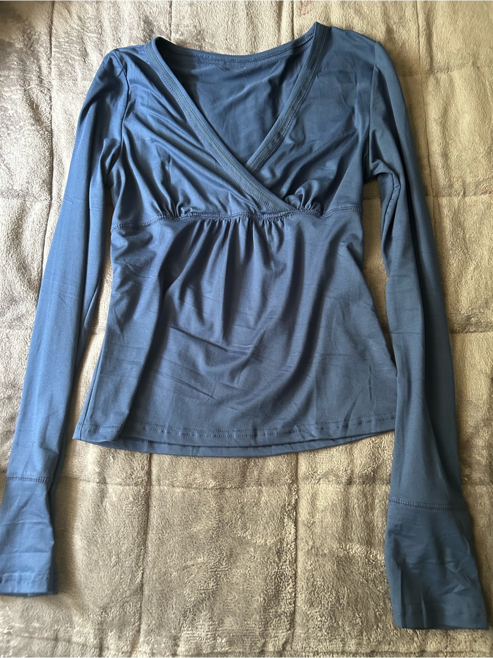 Amazon Essentials Women's Long Sleeve Tee in Slate Blue